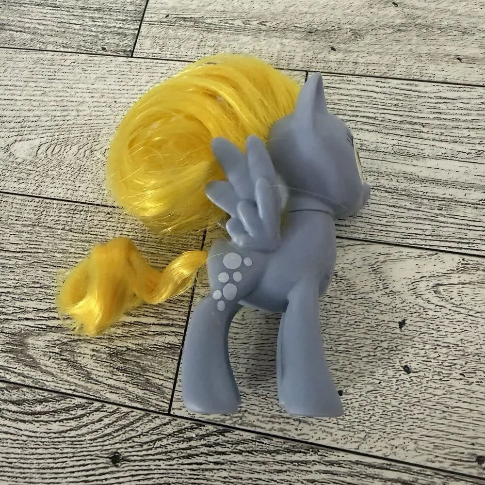 My Little Pony Derpy Hooves Muffin Brushable 3” G4 Pegasus Figure 2016 Rare!!